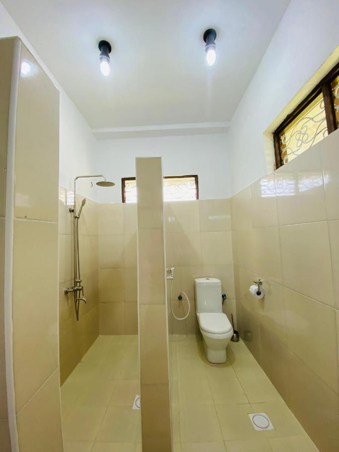 Habibis Bottle House Bed & Breakfast Nungwi Dış mekan fotoğraf